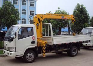 陕西随车吊与平板车 高效运输解决方案