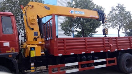 程力随车吊价格解析 10吨/12吨/14吨配置与市场行情